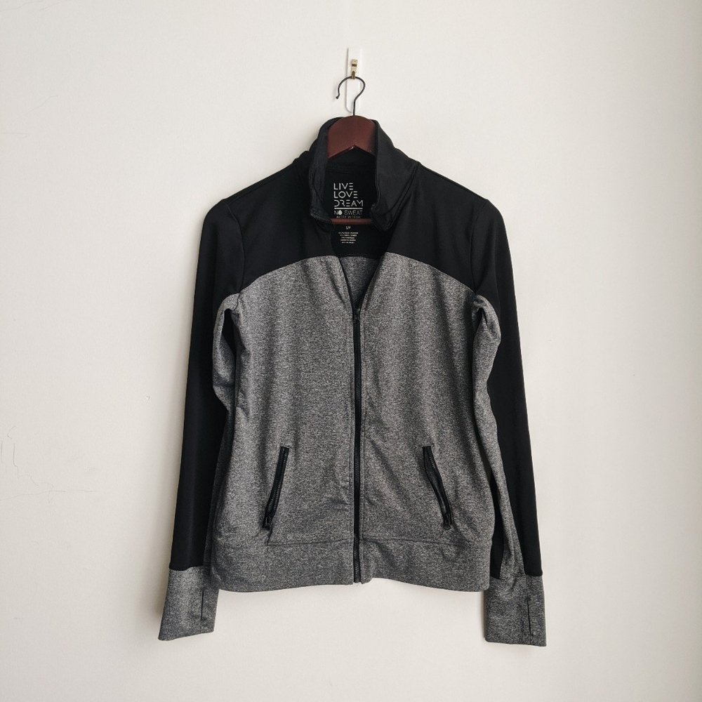 3 for 30 workout jacket